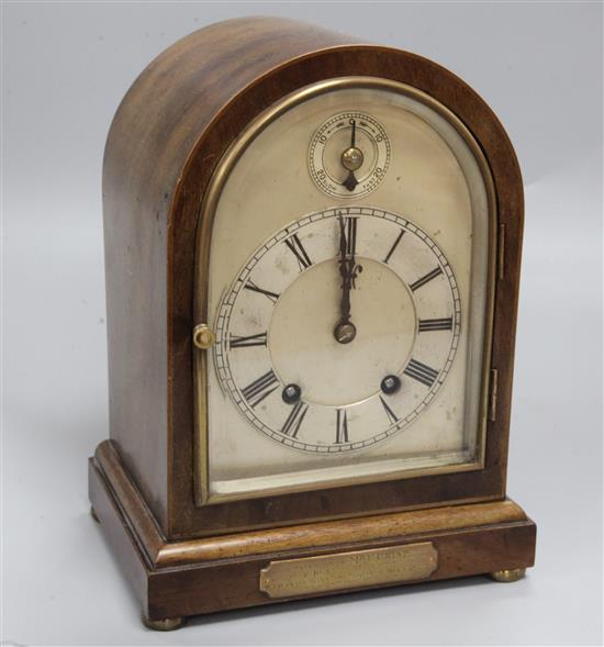 A clock with Ride and Call regulation, height 25.5cm, width 19.5cm
